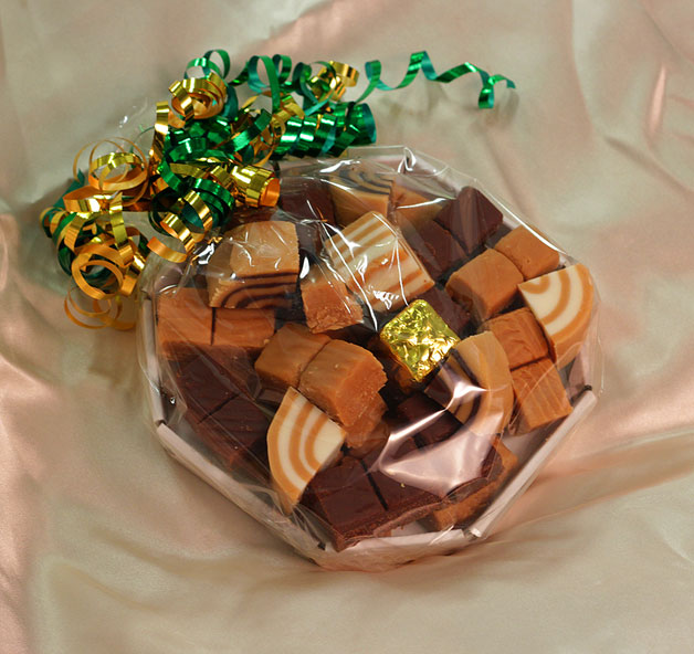 Aggregate more than 68 fudge gift baskets latest
